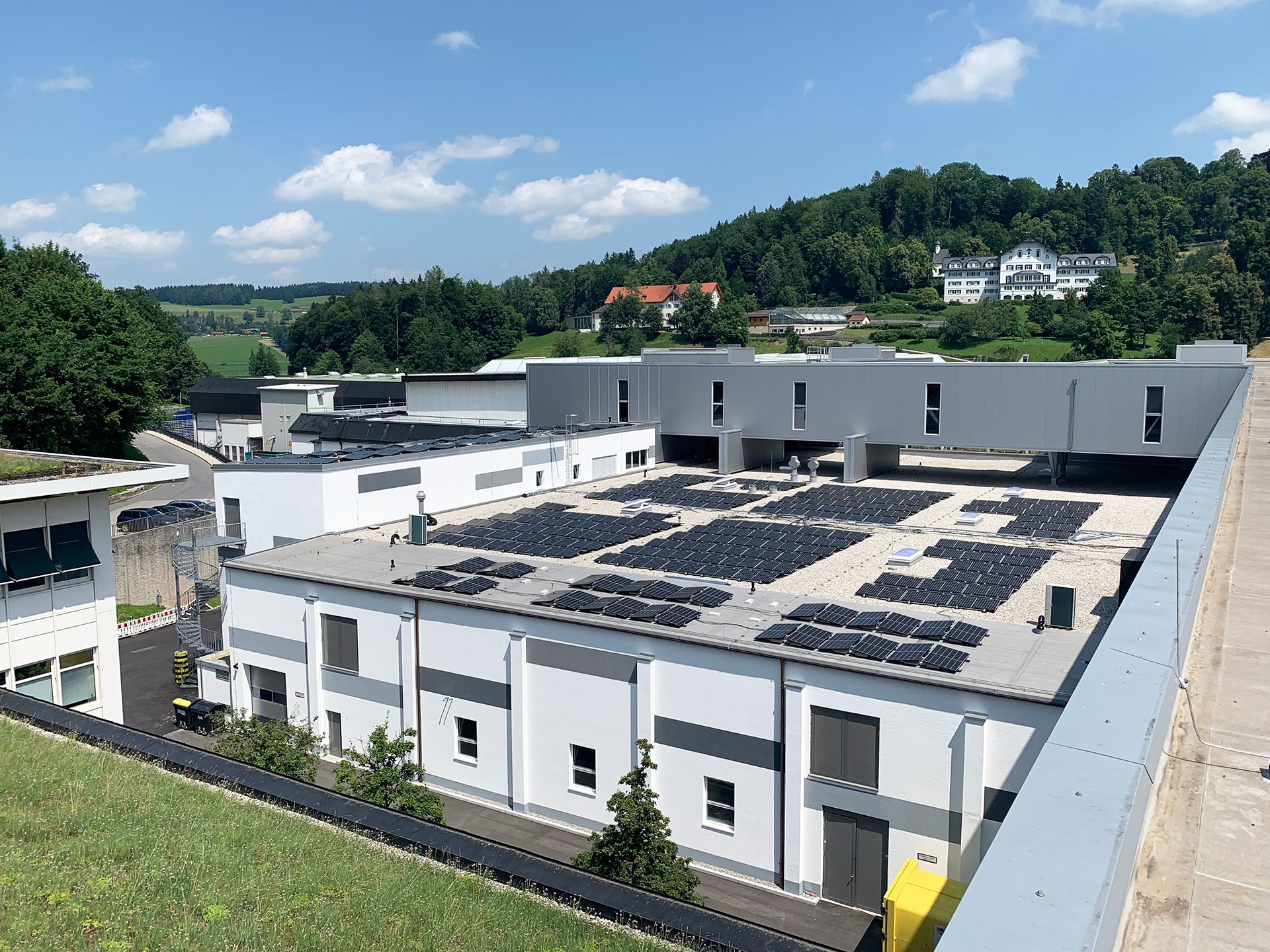 Referenz Abel Retec Adelholzener Alpenquellen Pv Neu 481 Kwp